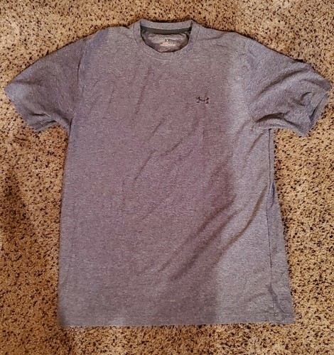 NWT Under Armour Heat Gear Loose Fit Short Sleeve Shirt Men's Size small