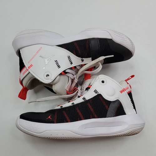 Scarpe Nike Jordan Jumpman 2020 Flight Youth nere bianche taglia US 7Y BQ3451-100 - Foto 5 di 10
