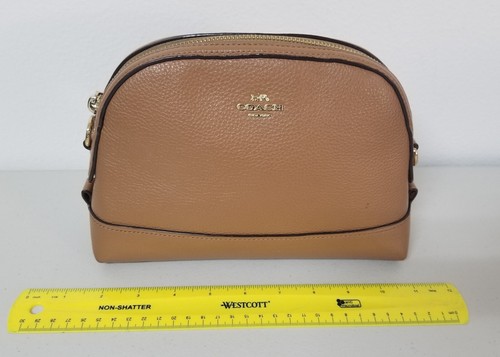 w/COA COACH #F76673 Pebbled Leather Dome Crossbody - Tan Color - Retail $298 - Picture 17 of 19