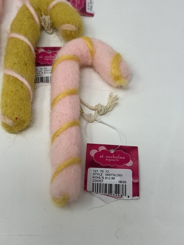 (4) St Nicholas Square Wool Felt Candy Cane Christmas Ornament NEW Christmas - Bild 17 von 21