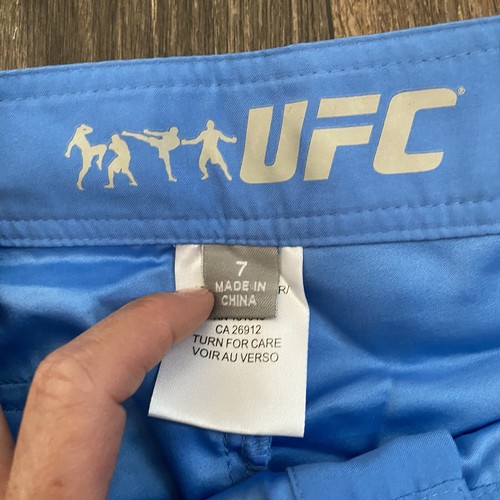 UFC Ultimate Fighter Team Board Shorts As Real Youth Boys Size 7 Blue NWT - Picture 6 of 11