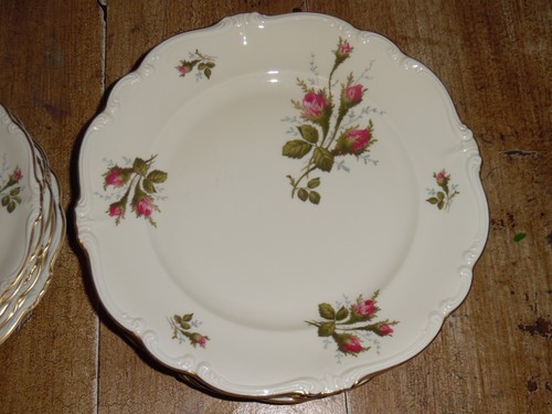 Porcelain Partial Dinner Set - Rosenthal - Pompadour - Moss Rose - Picture 6 of 7