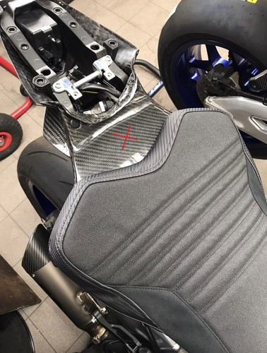 MH Carbon Heck Unterverkleidung Passend für Yamaha YZF R1 RN32 RN65 2015 - Bild 4 von 6