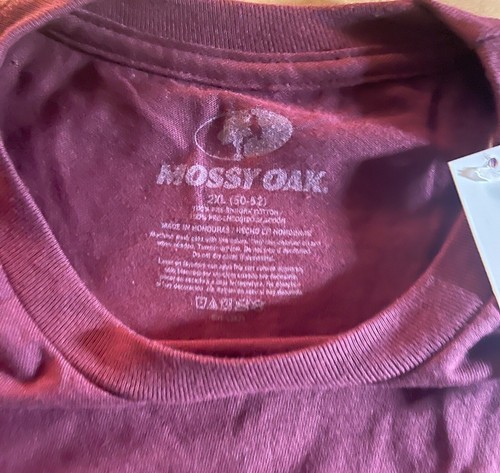 Mossy Oak Men's Short Sleeve Burgundy T-Shirt - Picture 3 of 9