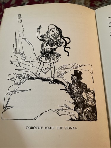 DOROTHY AND THE WIZARD IN OZ By L. FRANK BAUM. 1908 (#160) - Picture 8 of 12