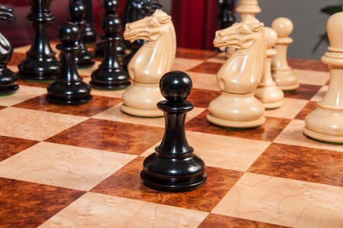 The Challenger Series Luxury Chess Pieces - 4.4" King - Ebonized Boxwood - Picture 8 of 11