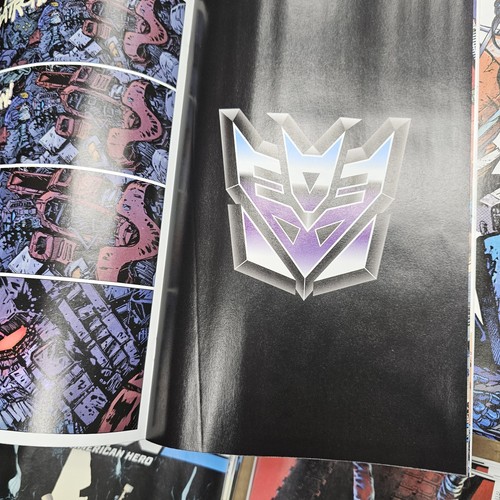 TRANSFORMERS #25 Cvr K Foil Die-Cut Image Comics 2025 0825IM0273 25K (CA) Canete - Picture 4 of 5