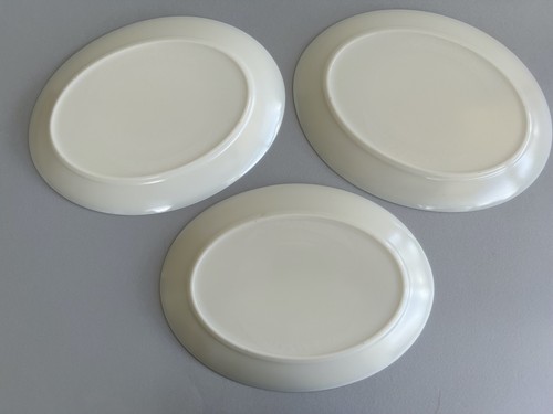 3 VINTAGE PYREX IRIS STEAK DINNER PLATES - GOOD CONDITION - Picture 7 of 7