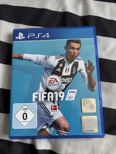PS4 Slim 500GB Mit Rotem Ps4 Controller Und 4 Spiele - Bild 15 von 21