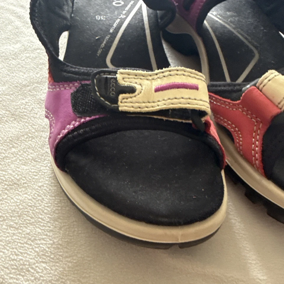 Sandalias Ecco Mujer EE. UU. 7,5 UE 38 Offroad Multicolor Exterior Trail Senderismo Foto 2 de 4