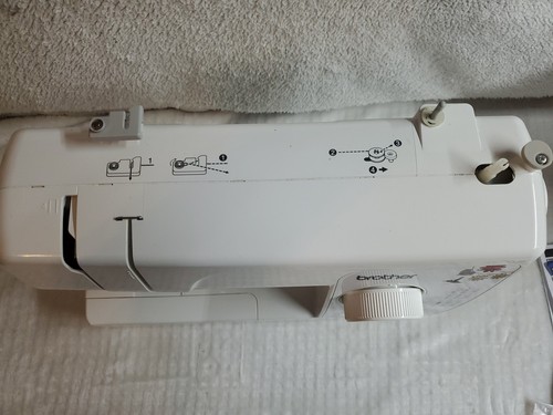 Brother JX2517 Lightweight 17-Stich Zig Zag Sewing Machine w/Pedal WORKING-READ - Picture 8 of 24