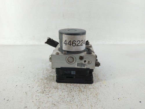 2014 Fiat 500L Abs Pump Control Module XNOSB - Picture 7 of 9