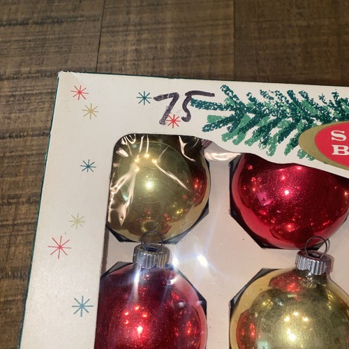 Vintage Set Of Shiny Brite Green Glass Christmas Ornaments Set of 12 With Box - Picture 3 of 10