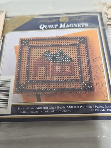 Lot of Cross Stitch Needlework Kits Lot Of 13 pcs Mill Hill Quilt Magnets NIP - Picture 12 of 23