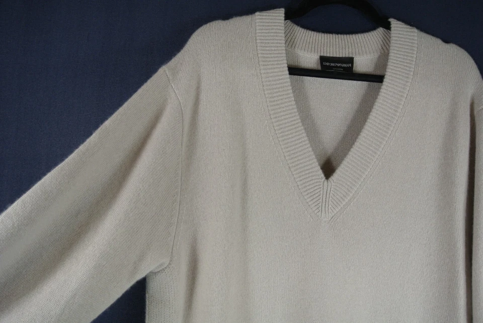 NUEVO Jersey Emporio Armani Cuello en V Cachemira en Beige Talla 42 #S5803 Foto 4 de 4