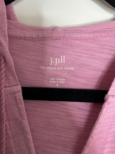 J. Jill Women’s Roll Tab Sleeve Pink Knit Hoodie White Pull Over Top Size Small - Picture 3 of 3