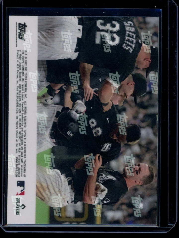 2022 Topps Now #180 Luis Robert Base Card - Image 2 of 2