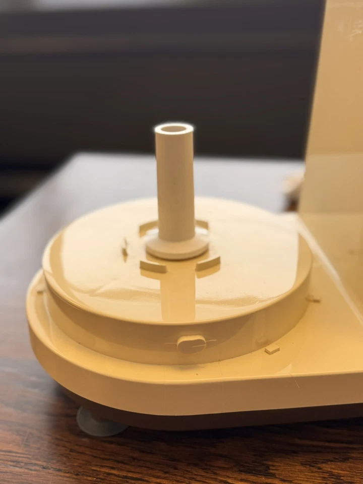 Vtg Food Processor Hamilton Beach Scovill Motor Only 2 Speed Model 702-4 Almond - Image 3 of 4