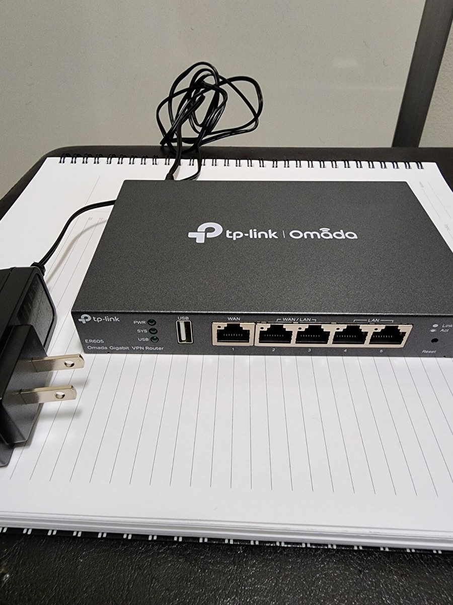 TP-Link ER605 Omada 5-Port Gigabit Multi-WAN VPN Router, 3 Config