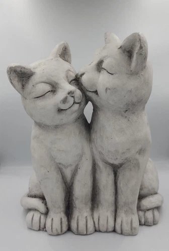 Large Cats Cuddling In Love Statue Indoor Outdoor Decor Rare 15 Inch Adorable