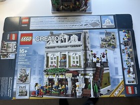 LEGO Creator Expert: Brick Bank (10251) 100% with manual and box plus extras