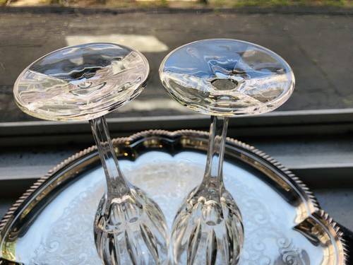 1980’s Mikasa Uptown Wine Glass Swirl Vertical Line Stemware Crystal Set Of 2 - Picture 4 of 8