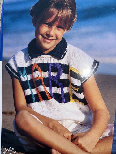 Katia Knitting Magazine #3, 27 Youth Sweater Patterns English Portuguese Spanish - Picture 4 of 24