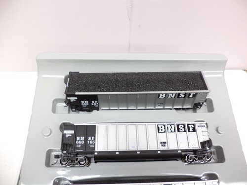 Athearn Ho 93020, Bethgon Coalporter with load 5-Pack, BNSF - Picture 4 of 4
