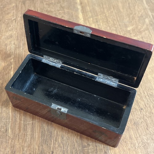 Vintage Japanese Wood And Lacquer Trinket Box - Picture 5 of 6