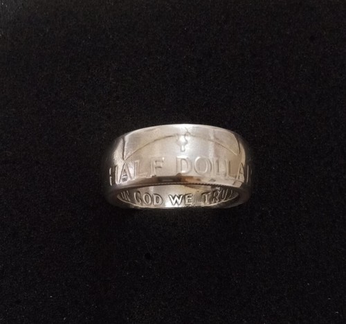 FRANKLIN HALF DOLLAR COIN RING. 90% SILVER. SIZES 9 TO 14. - Picture 3 of 6