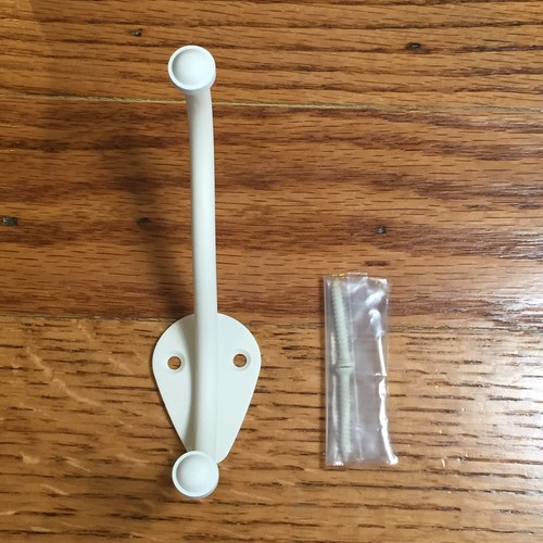 (3) PB Teen Simple Hooks Crochet White Pottery Barn For Use With Specialty Knobs - Picture 5 of 11