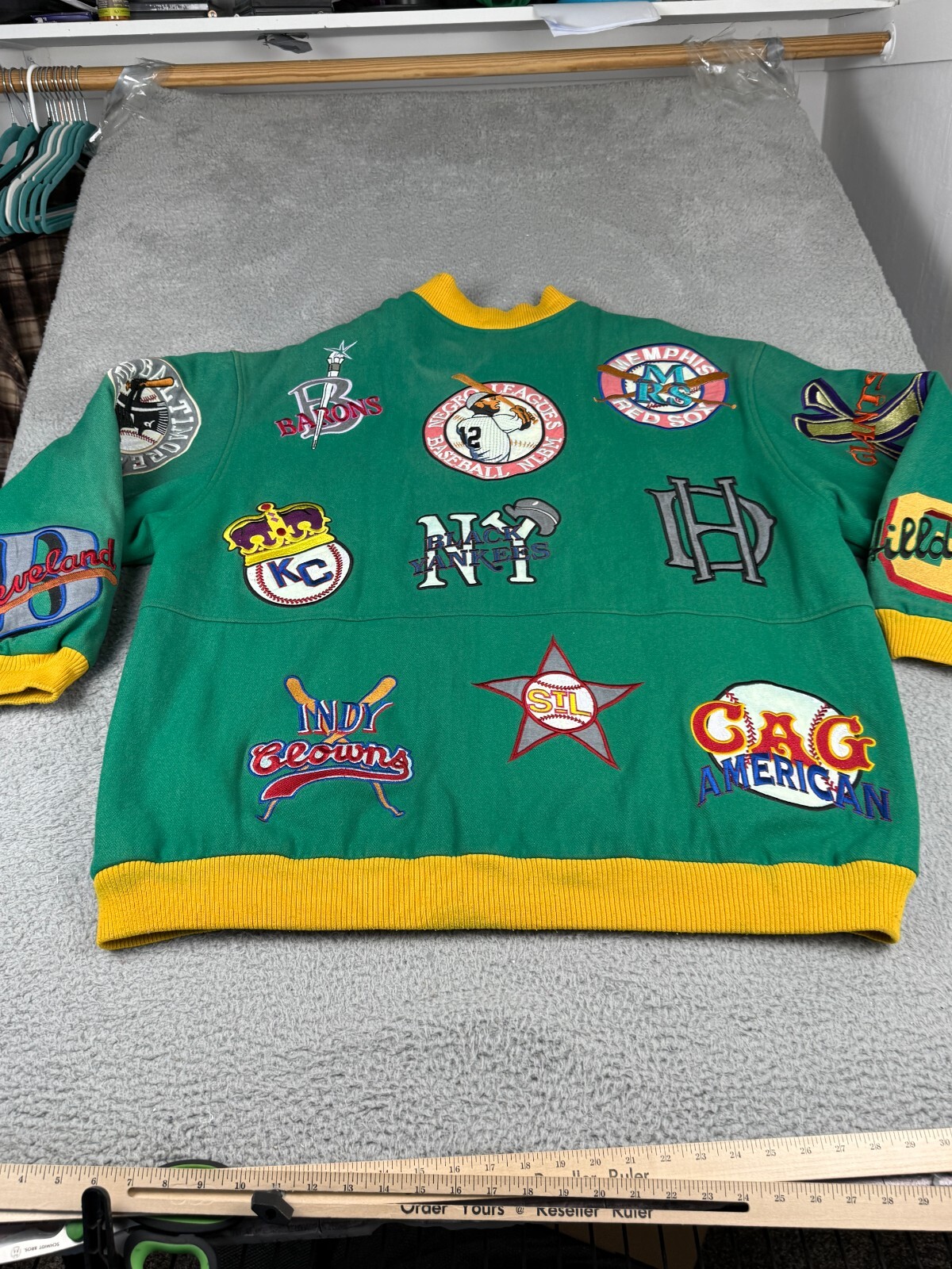 Picture 3 of 21