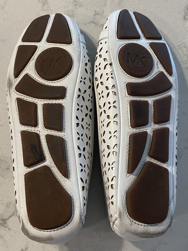 MICHAEL KORS FULTON PERFORATED MOC FLATS GOLD LOGO IN WHITE SIZE 8.5 - Picture 7 of 10