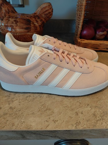 Pink and white Gazelle trainers 9.5 brand new