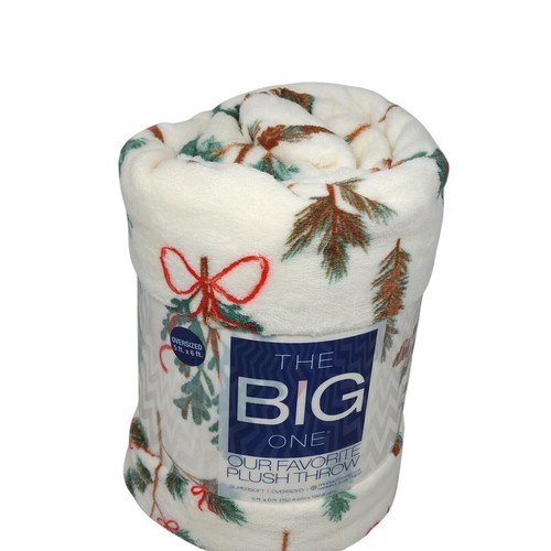 The Big One Oversized Holiday Plush Throw Blanket Sprigs Christmas 60" x 72" - Picture 6 of 10