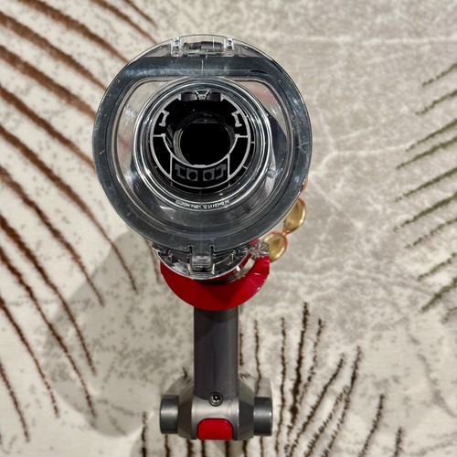 Dyson V15 SV22 Cordless Handheld Vacuum Professional Deep Cleaned REFURBED - Picture 6 of 23