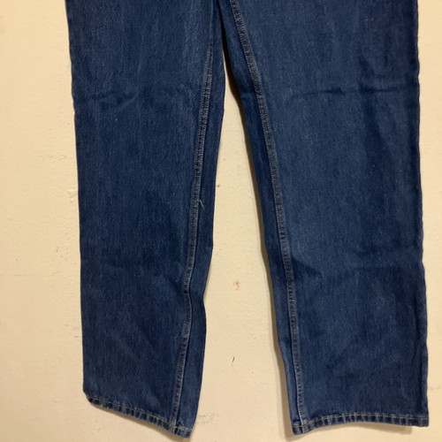 Kirkland Signature Men's Comfort Stretch Straight Fit Jeans, Blue, 38x34 - Picture 4 of 11