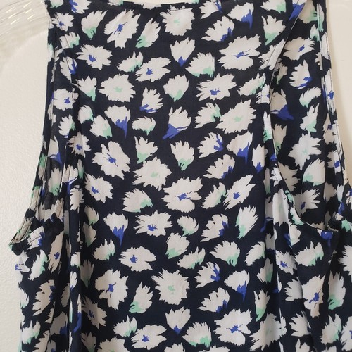 Banana Republic Viscose Sleeveless Blouse Blue White Floral Size XS - Picture 5 of 7