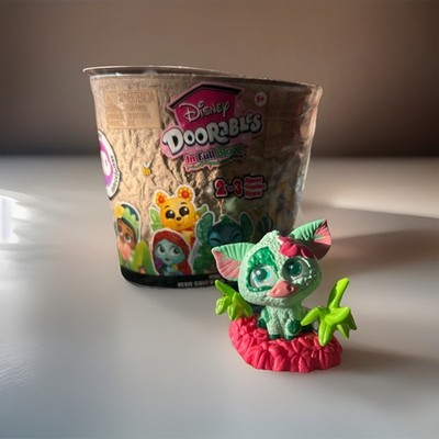 Pua- Series 15 In Full Bloom Disney Doorables - Rare
