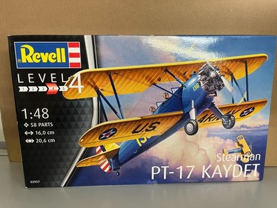 Revell 03957 Stearman PT-17 Kaydet im Maßstab 1:48 ungebaut Neuwertig