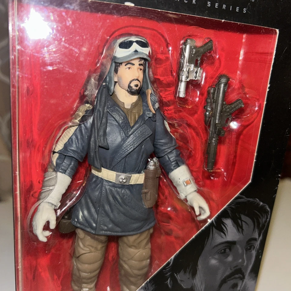 STAR WARS ROGUE ONE BLACK SERIE 6": CAPITÁN CASSIAN ANDOR (EADU) #23 Foto 4 de 4