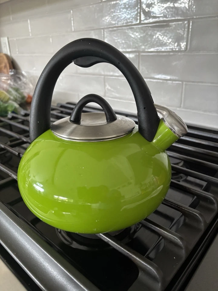 Tetera Calphalon 2 cuartos 1,9 L VERDE Manzana Acero Inoxidable Tetera Hervidor Gama Foto 3 de 4