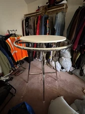 Uline Circular Clothing Rack with Display Top