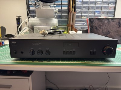 NAD ELECTRONICS STEREO AMPLIFIER 3225PE Verstärker. 220V. 50Hz, 150W Legendär!