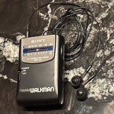 Sony Walkman SRF - 49 FM/AM Radio With Belt Clip And Philips Earbuds Tested