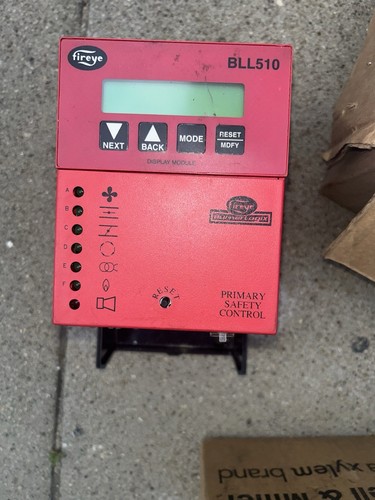 FIREYE CONTROLLO DI SICUREZZA PRIMARIO BLL510, PROGRAMMATORE YPXXX, SCANNER FIAMMA YB110IR - Foto 2 di 8