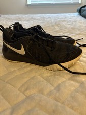 NIKE BLACK/WHITE WOMENS VOLLEYBALL SNEAKERS SIZE 9.5
