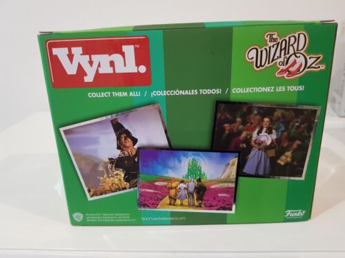 Funko Vynl The Wizard of Oz Dorothy and Toto & The Scarecrow - Picture 2 of 4