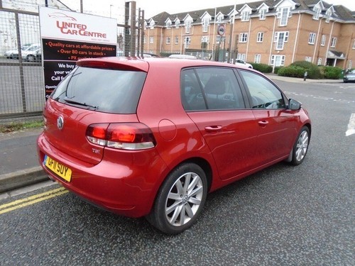 Volkswagen Golf GT TSI DSG - Picture 8 of 16