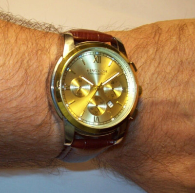 Kingnuos Chronometer Mens Watch w/Date Indicator  Minty New Looks & Runs Great